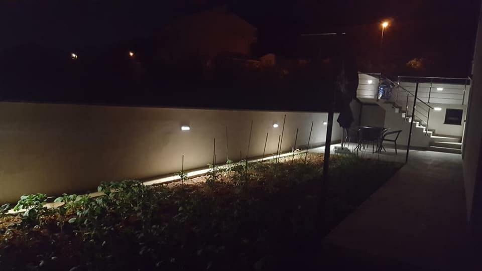 Vila Marijana Preko Esterno foto